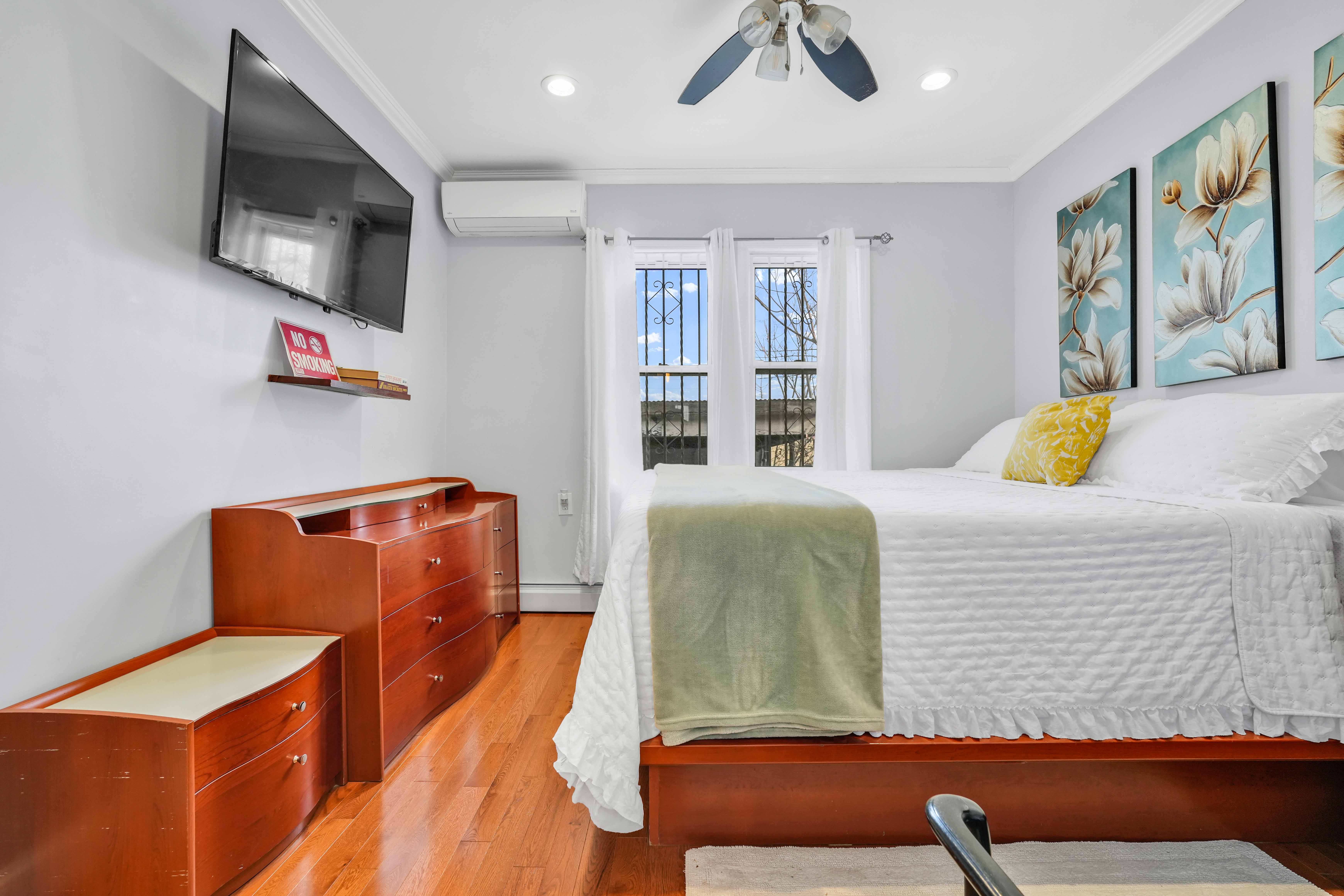 631 East 49th Street, Unit 2 Brooklyn, NY 11203 - Photo 21 of 34