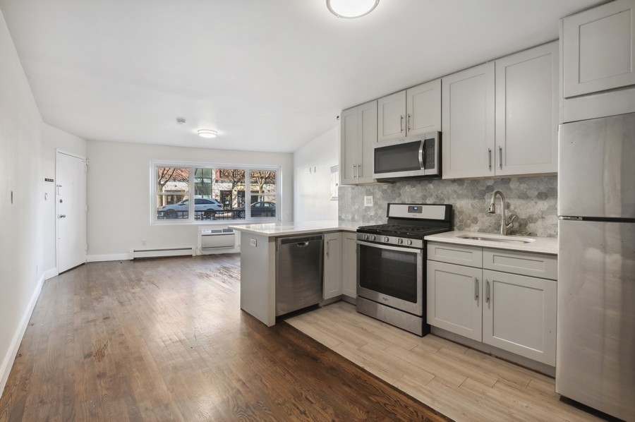 189 Woodpoint Road, Unit 1 Brooklyn, NY 11211 - Photo 1 of 14