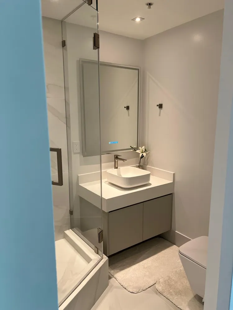 Contact Agent | 31 Southeast 5th Street, Miami, FL 33131