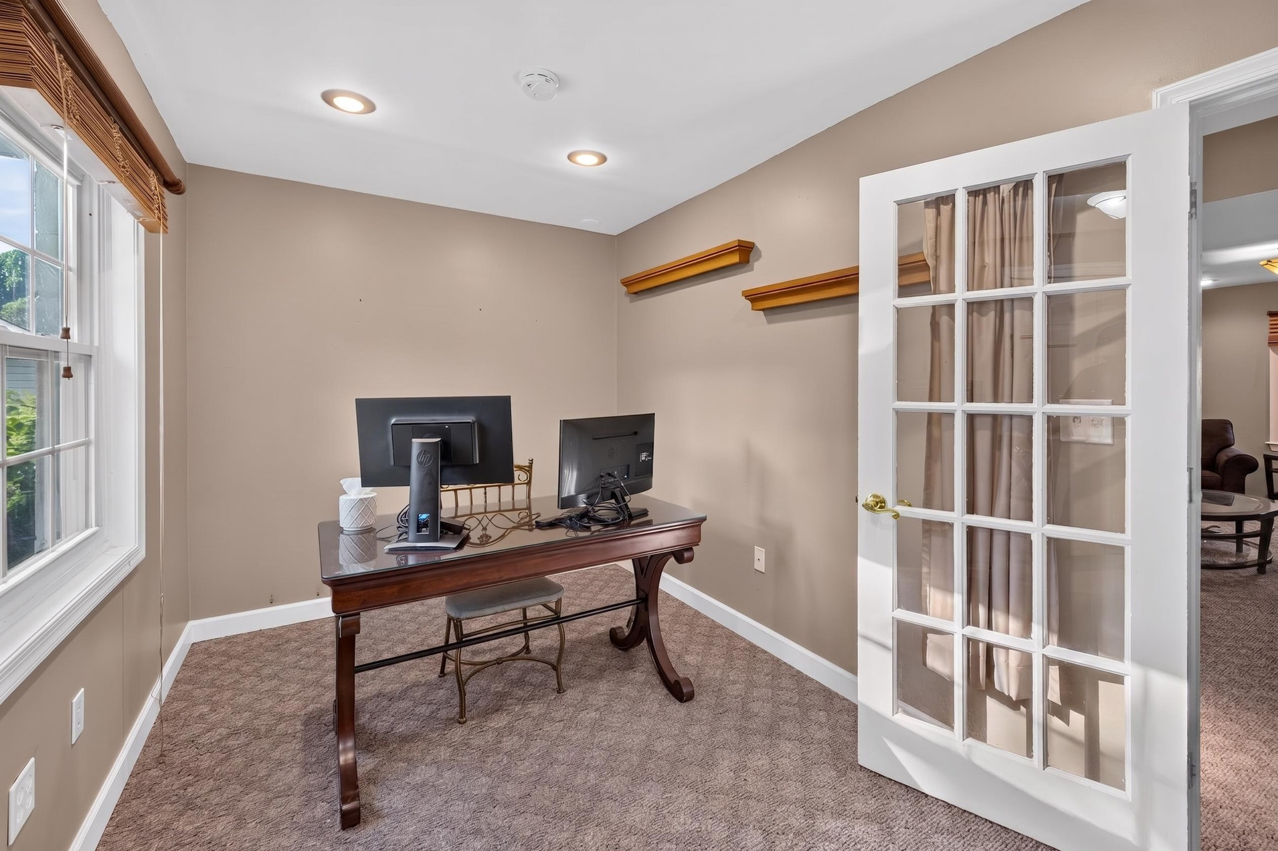 7901 Laural Valley Way Springfield, VA 22153 - Photo 48 of 53