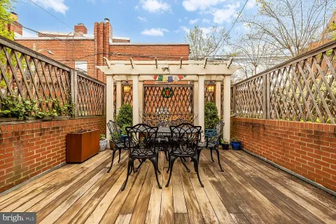 $1,850,000 | 2021 N Street Northwest, Washington, DC 20036