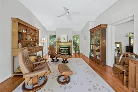 $689,000 | 12 Vining Lane, Wilmington, DE 19807