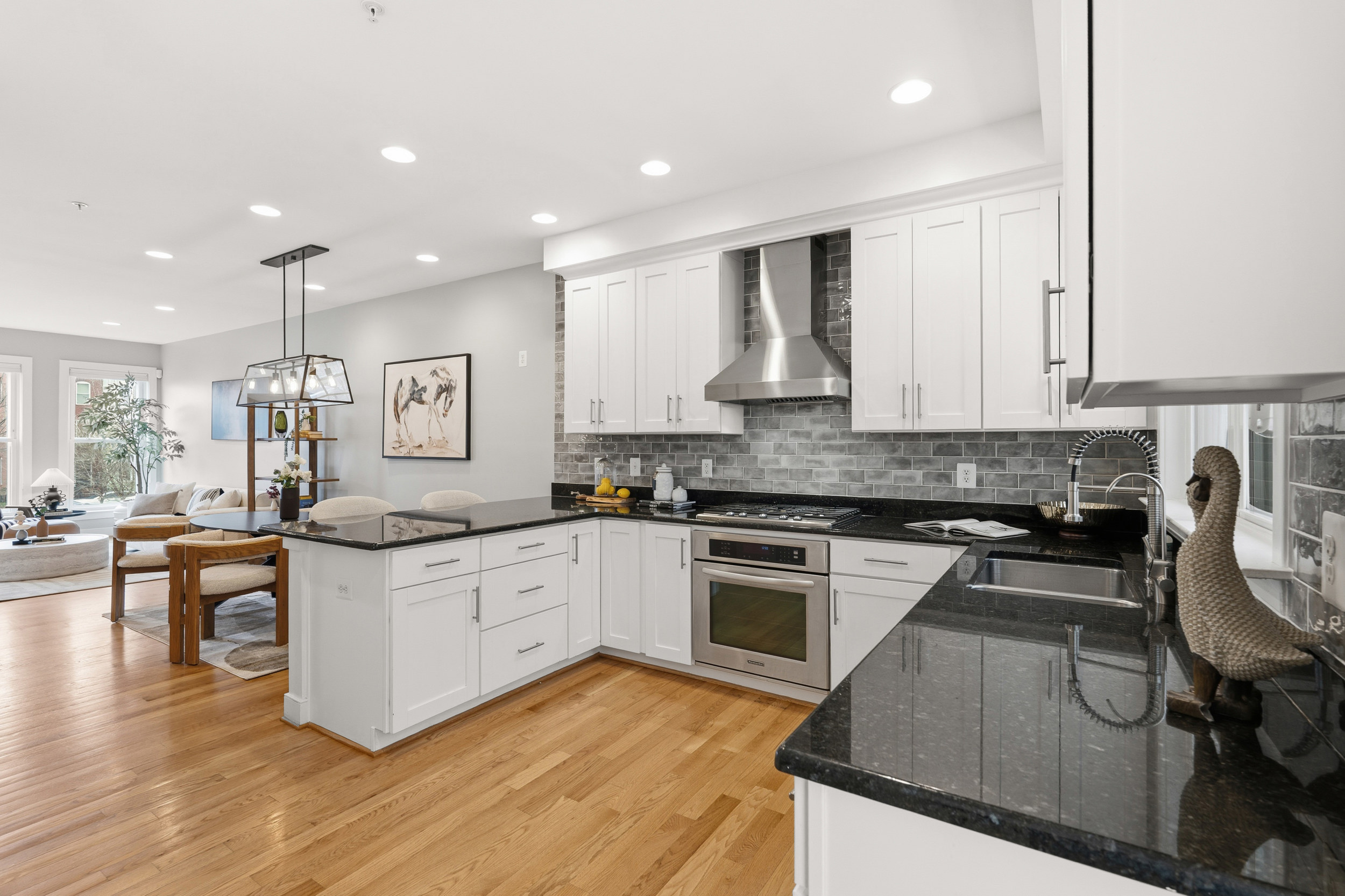 335 L Street Southeast Washington, DC 20003 - Photo 14 of 54