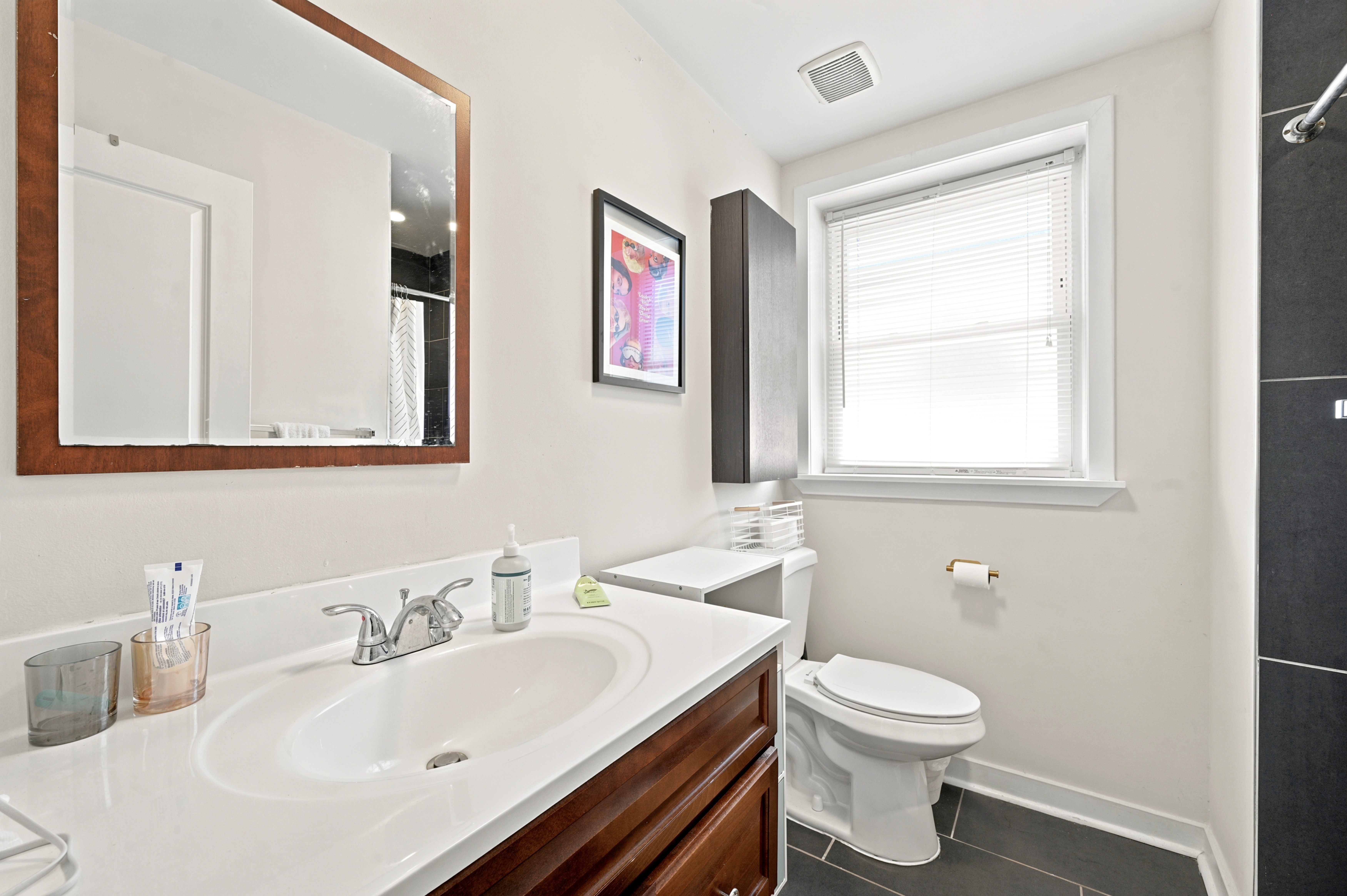 761 South 5th Street, Unit B Philadelphia, PA 19147 - Photo 12 of 14
