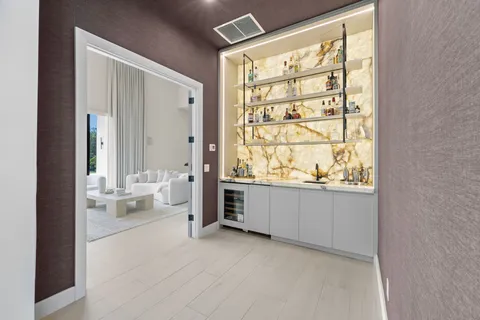 $5,985,000 | 14910 Southwest 16th Court, Davie, FL 33325