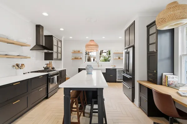 $1,549,000 | 816 16th Avenue Northeast, St. Petersburg, FL 33704