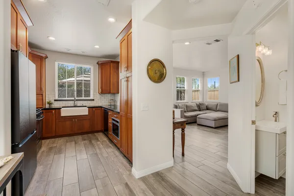 $925,000 | 146 Adelia Way, Oceanside, CA 92057