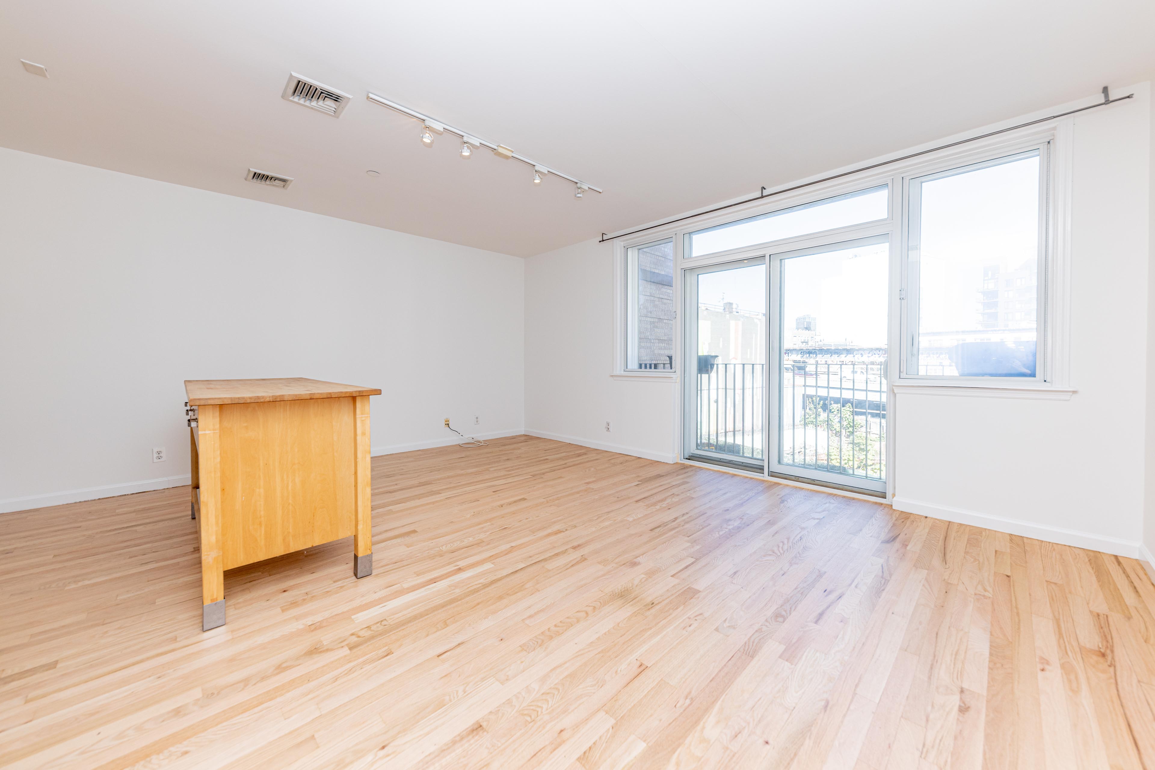 170 Broadway, Unit 3B Brooklyn, NY 11211 - Photo 9 of 25