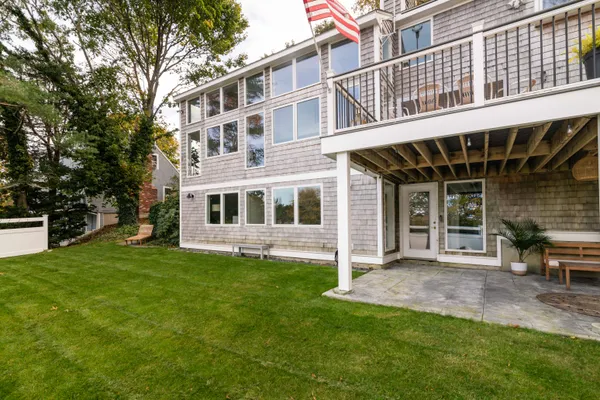 $1,250,000 | 255 Elm Street, Marshfield, MA 02050