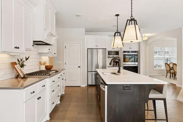 $899,500 | 5562 Zircon Lane North, Plymouth, MN 55446