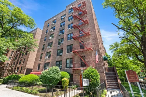 $399,000 | 33-45 94th Street, Unit 4H | Jackson Heights