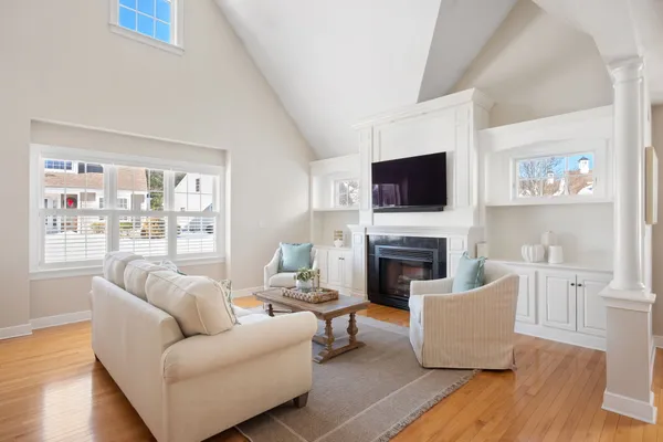 $1,185,000 | 6 Tee Time Lane, Unit 38, Weymouth, MA 02190