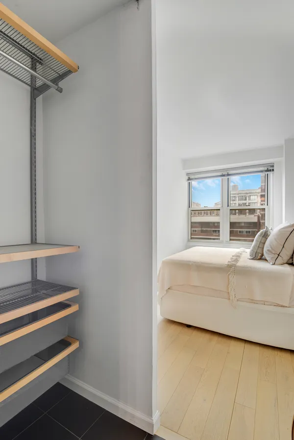 $4,495 | 305 East 24th Street, Unit 11S | Kips Bay