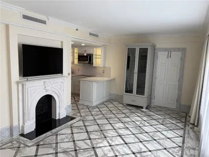 $156,000 | 2100 St Charles Avenue, Unit 7N, New Orleans, LA 70130