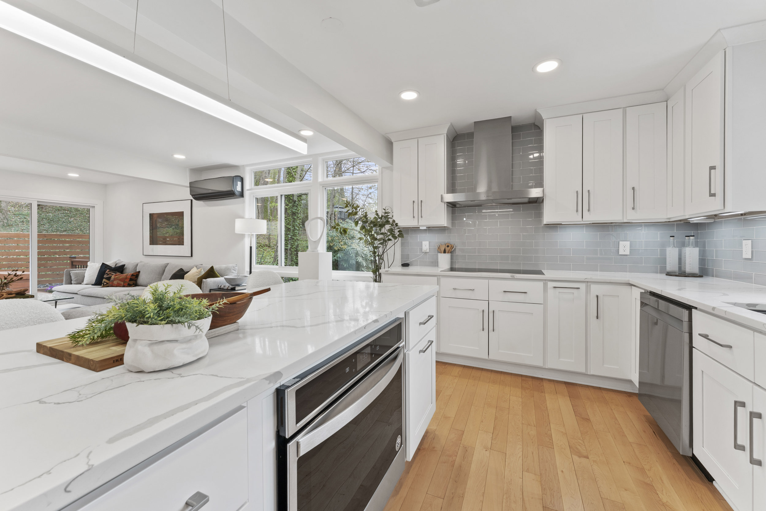 6522 Walhonding Road Bethesda, MD 20816 - Photo 8 of 61 Gallery Image 8