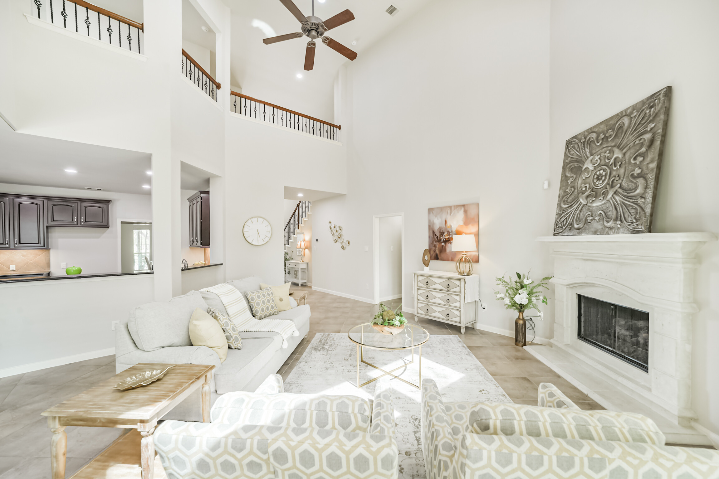 13607 Breakwater Path Loop Houston, TX 77044 - Photo 12 of 47