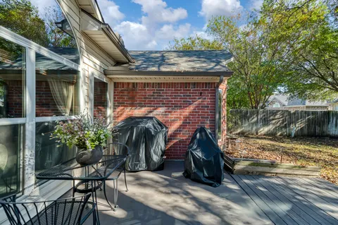 a view of outdoor space yard and patio
