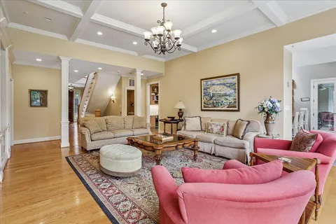$2,475,000 | 11736 Gainsborough Road, Potomac, MD 20854