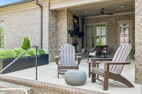 $2,100,000 | 1040 Falling Leaf Circle, Brentwood, TN 37027
