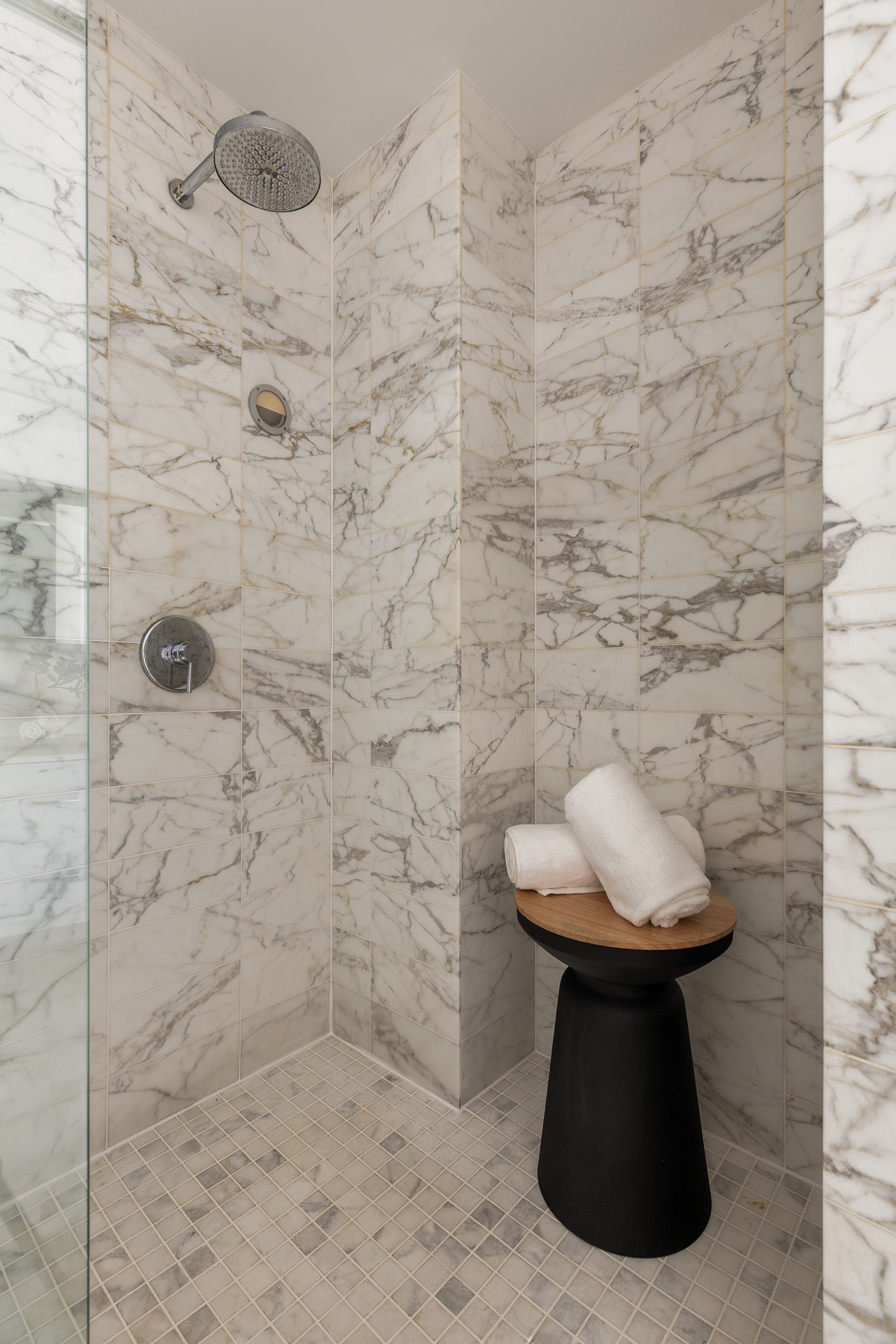 1438 3rd Avenue, Unit 15B Manhattan, NY 10028 - Photo 15 of 21 a bathroom with a shower