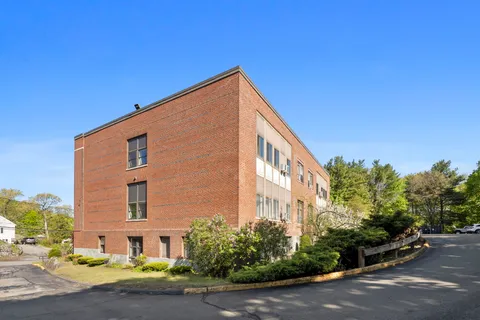Contact Agent | 61 Wright Street, Unit 102, Stoneham, MA 02180