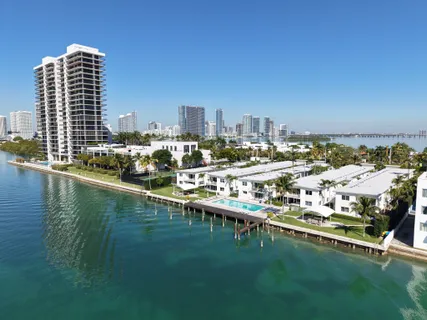 $425,000 | 1130 Venetian Way, Unit 1D, Miami Beach, FL 33139