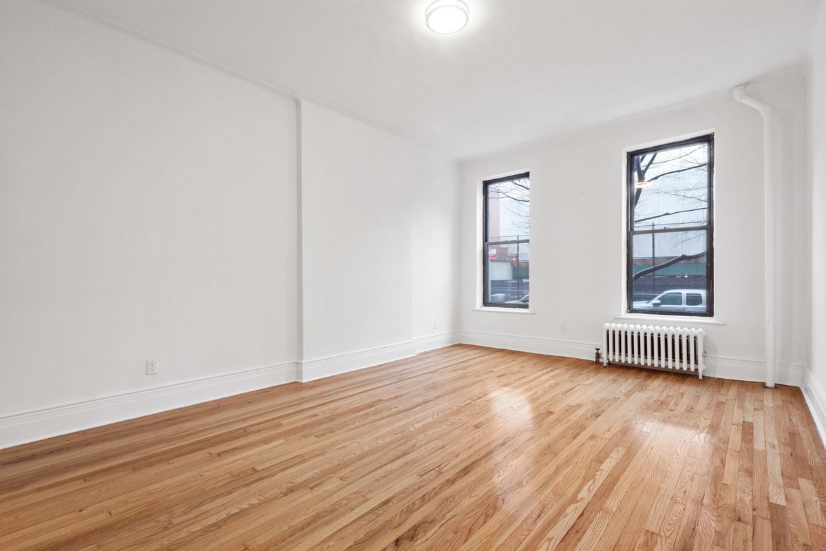 228 East 75th Street, Unit 1A Manhattan, NY 10021 - Photo 3 of 4