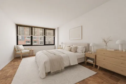 $850,000 | 301 East 45th Street, Unit 5E | Midtown East