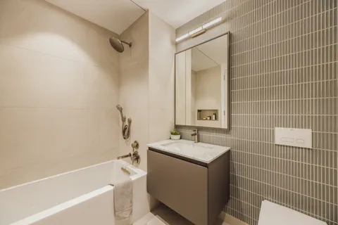 $3,500,000 | 179 North 10th Street, Unit 4C | Williamsburg