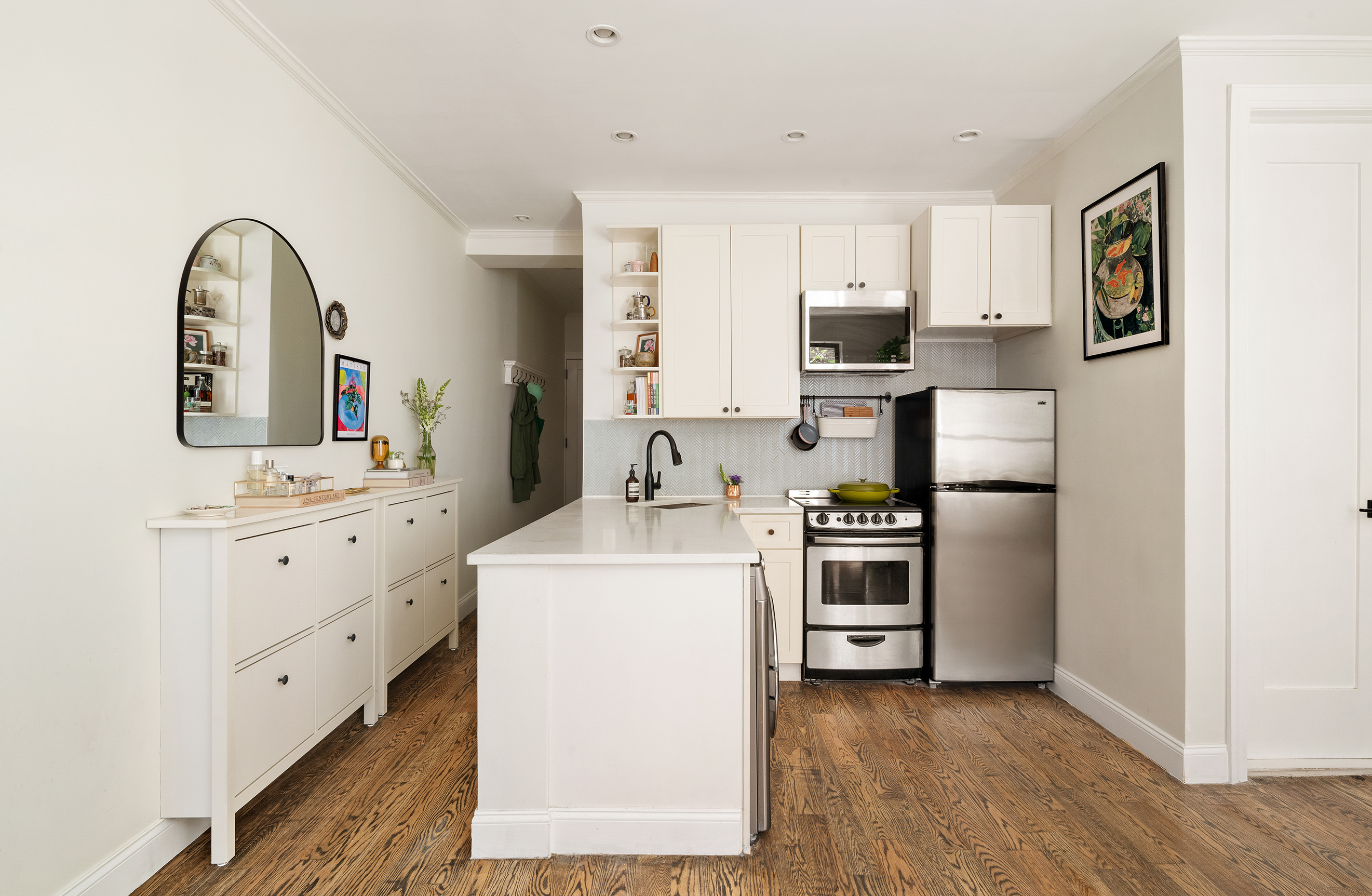 17 East 17th Street, Unit C4 Brooklyn, NY 11226 - Photo 3 of 12 Gallery Image 3