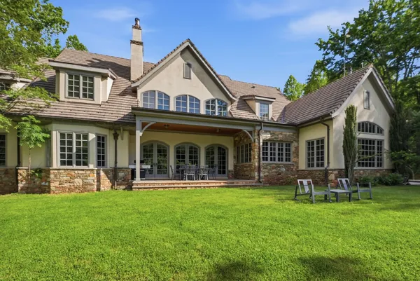 $3,999,000 | 3665 Creels Lane, The Plains, VA 20198