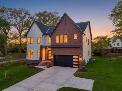 Contact Agent | 3022 Castle Road, Falls Church, VA 22044