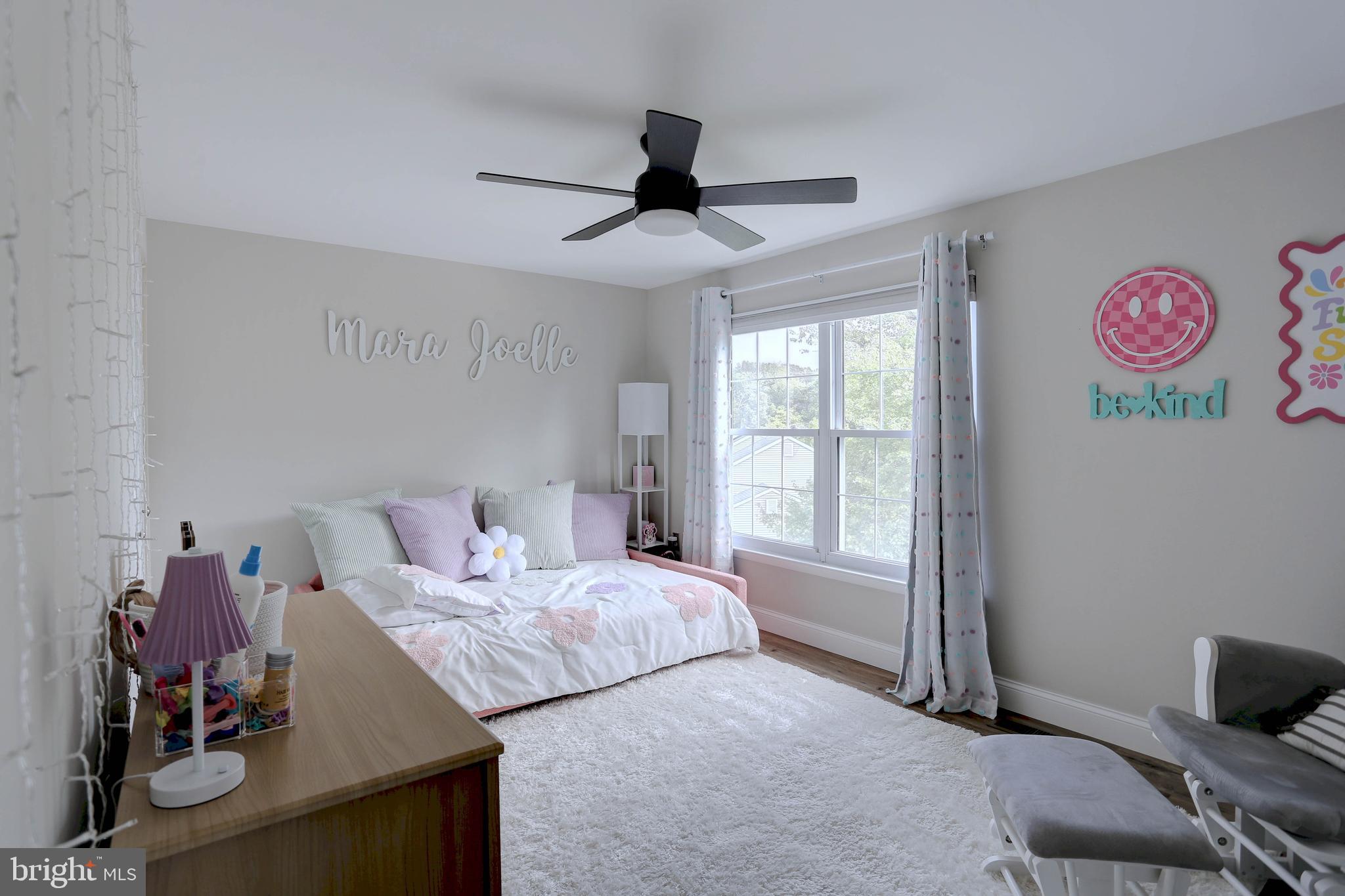 6257 Fairbourne Court Hanover, MD 21076 - Photo 29 of 47 a bedroom with a bed and a window