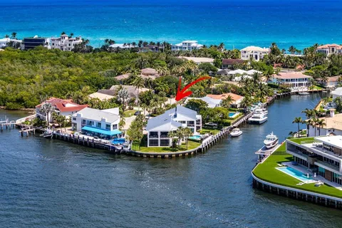 $1,750,000 | 1102 Highland Beach Drive, Unit 2W, Highland Beach, FL 33487