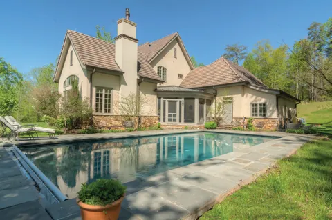 $4,450,000 | 3665 Creels Lane, The Plains, VA 20198