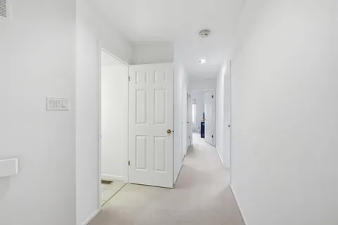 Contact Agent | Chanticleer, Cherry Hill, NJ 08003
