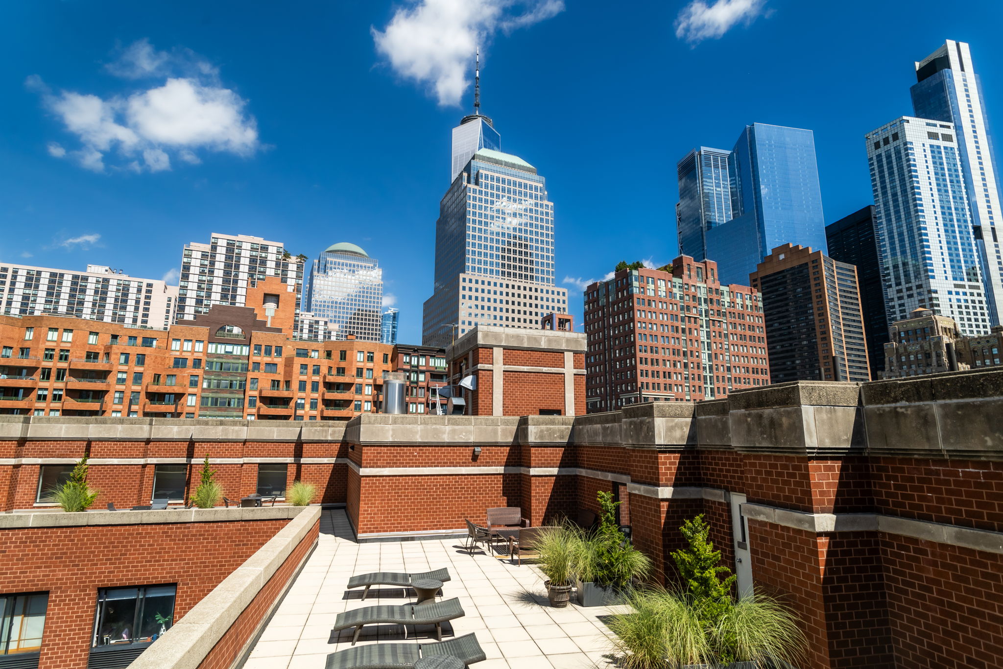 300 Rector Place, Unit 9L Manhattan, NY 10280 - Photo 17 of 29 Gallery Image 17