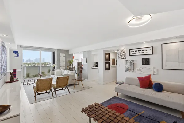 $1,575,000 | 9 Island Avenue, Unit 705, Miami Beach, FL 33139