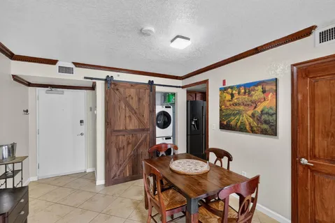 $305,000 | 1060 Northwest 7th Street, Unit 205, Miami, FL 33136