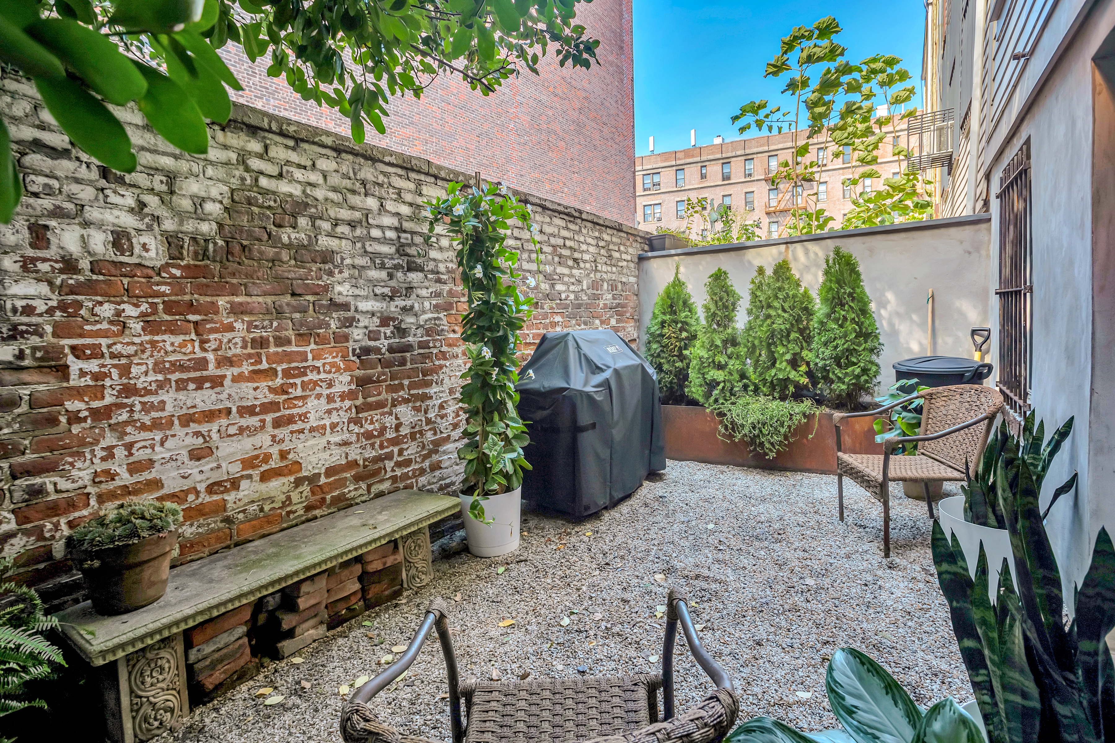 8 Sylvan Terrace Manhattan, NY 10032 - Photo 7 of 30