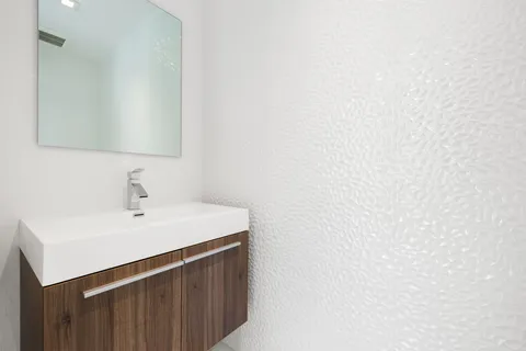 $4,950,000 | 3770 Kumquat Avenue, Miami, FL 33133