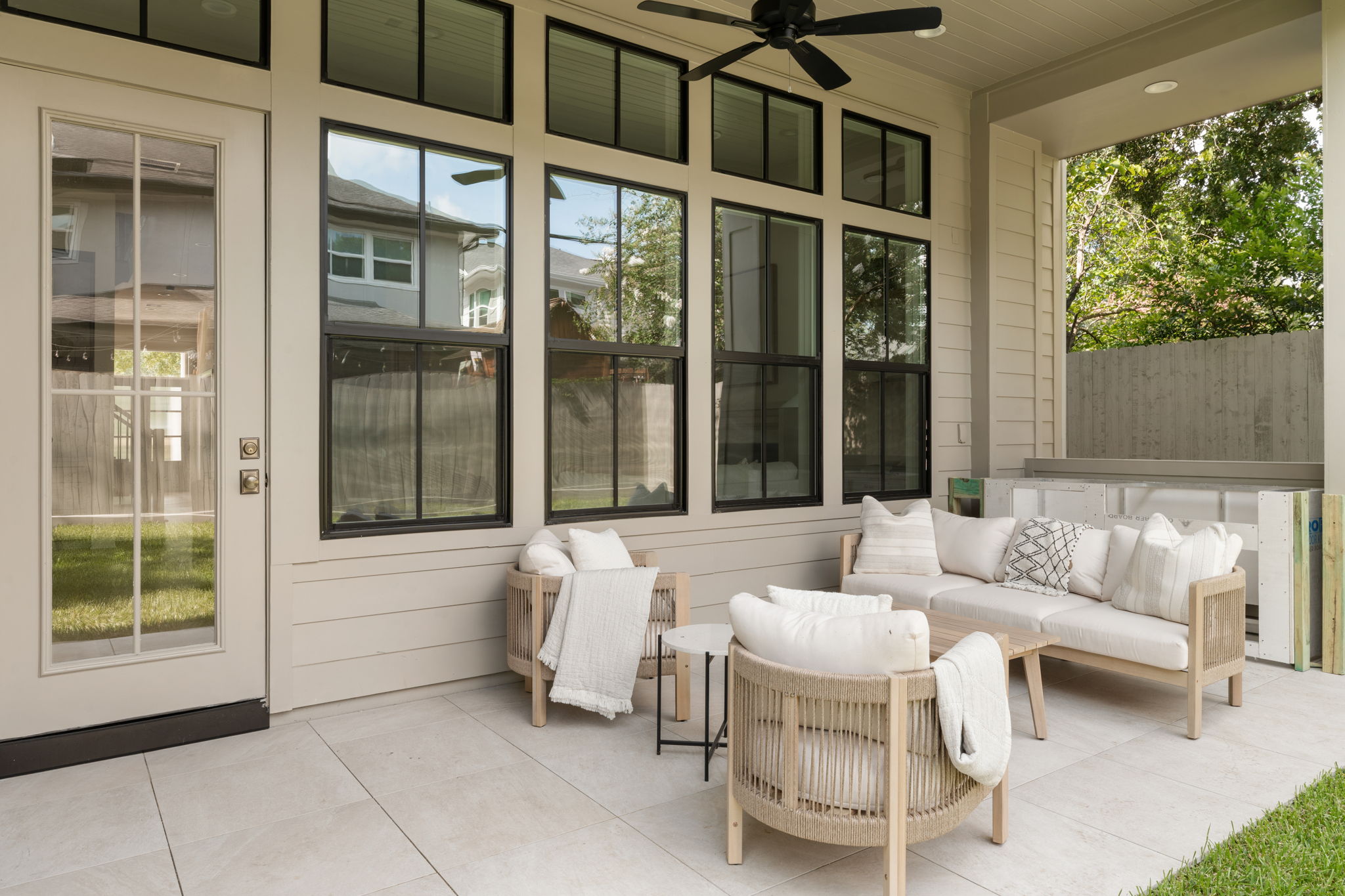 1411 Thornton Road Houston, TX 77018 - Photo 20 of 24