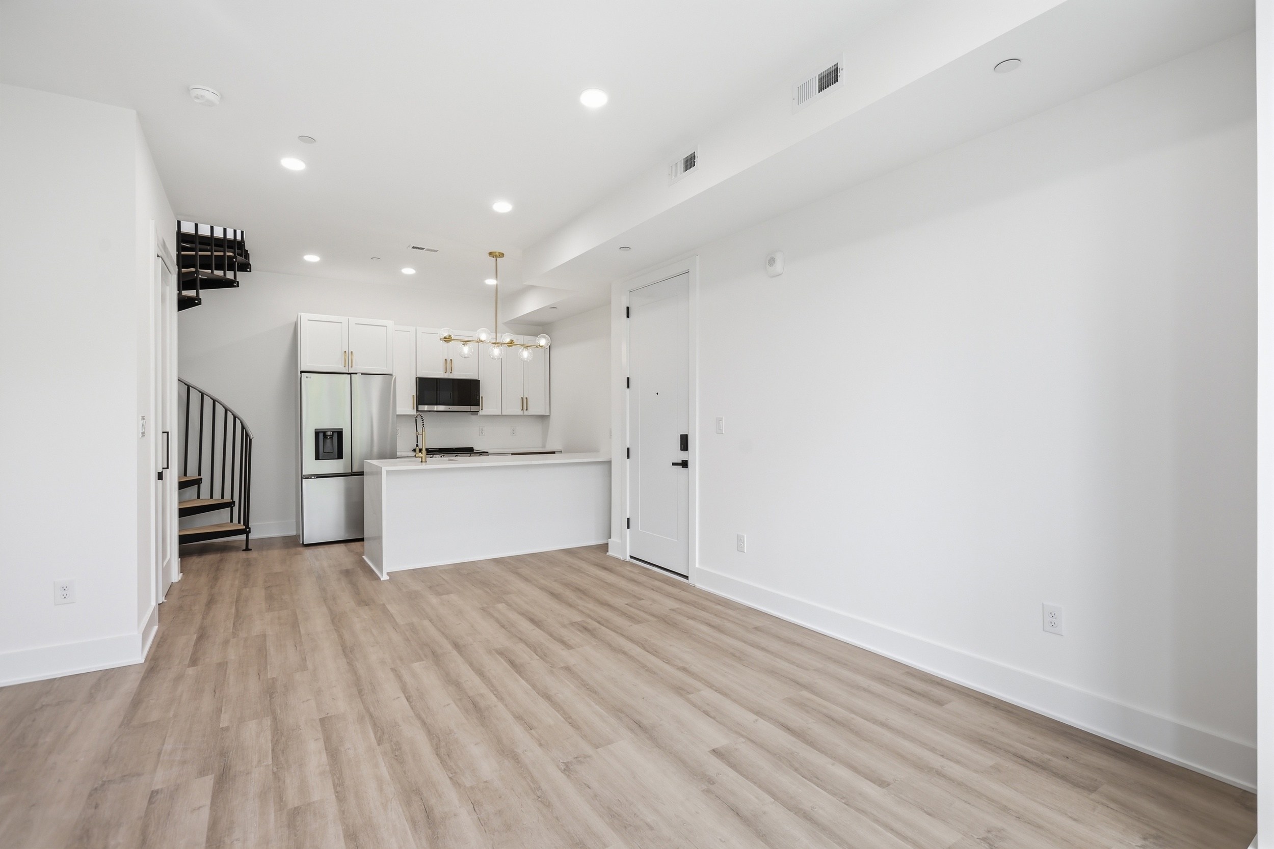 2105 M Street Northeast, Unit PH1 Washington, DC 20002 - Photo 15 of 32 Gallery Image 15