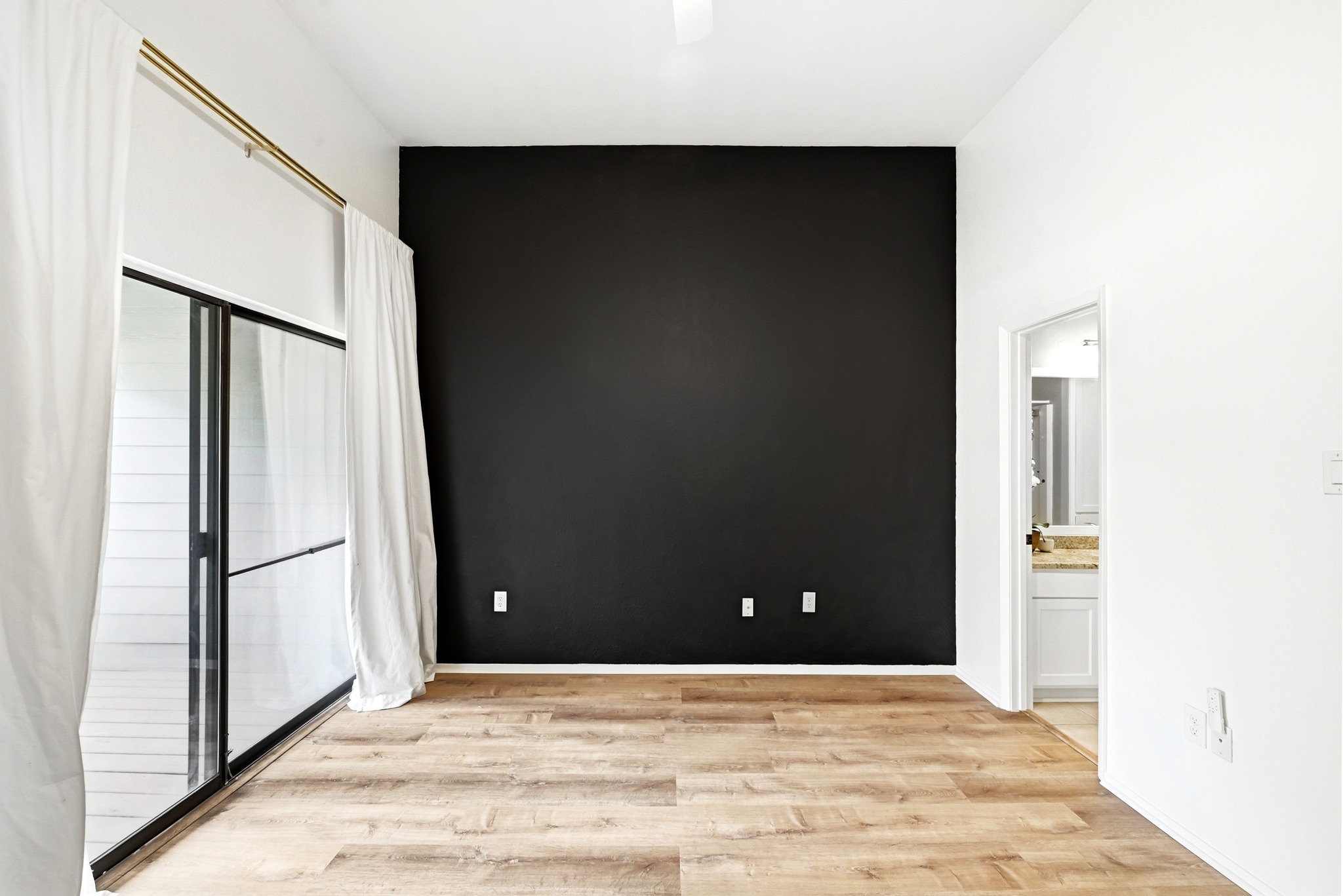 2215 Post Road, Unit 1039 Austin, TX 78704 - Photo 23 of 41 Gallery Image 23