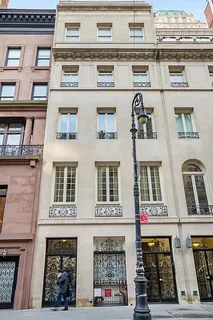 $13,000 | 16 East 62nd Street, Unit 1R | Lenox Hill