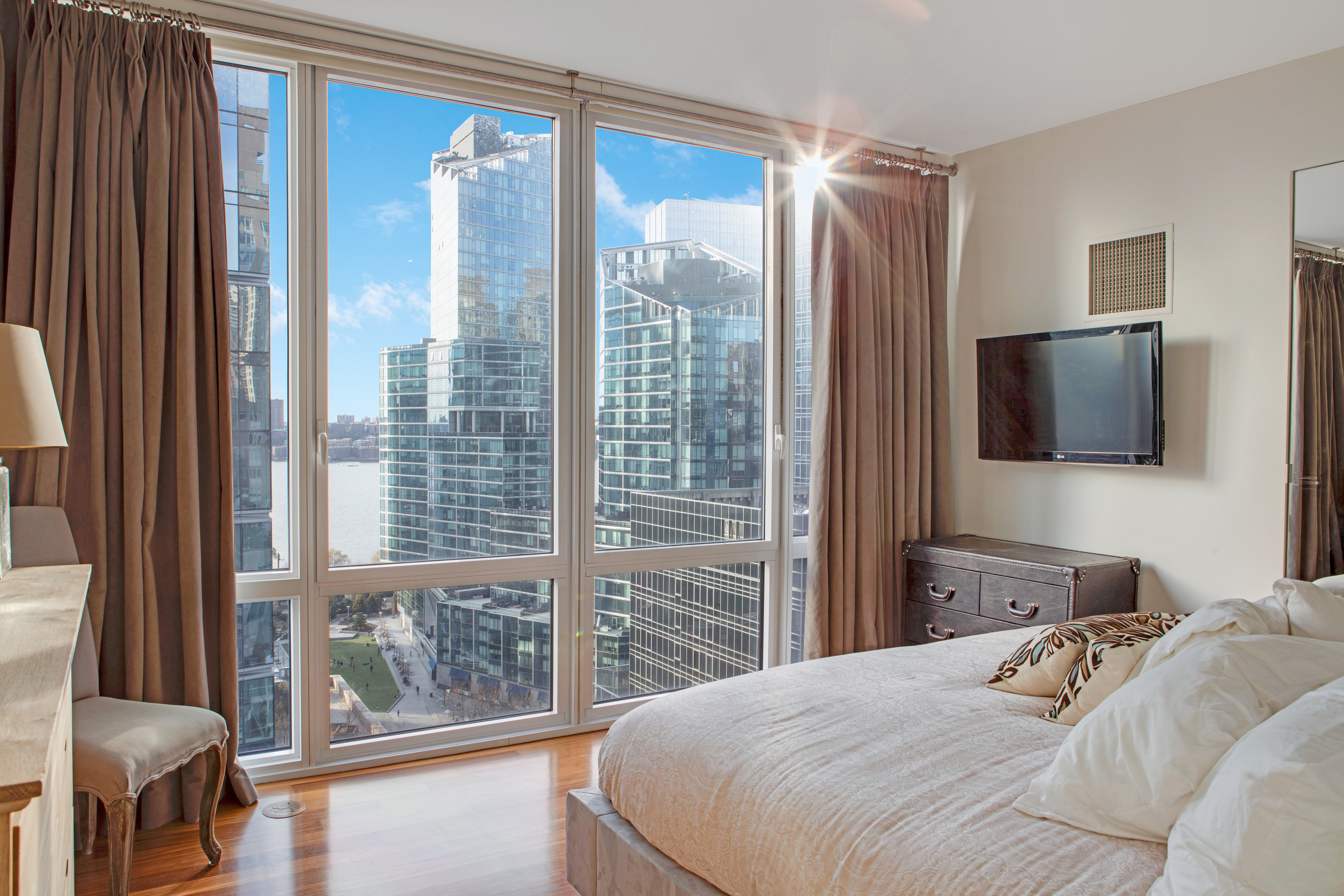 10 West End Avenue, Unit 18B Manhattan, NY 10023 - Photo 12 of 14