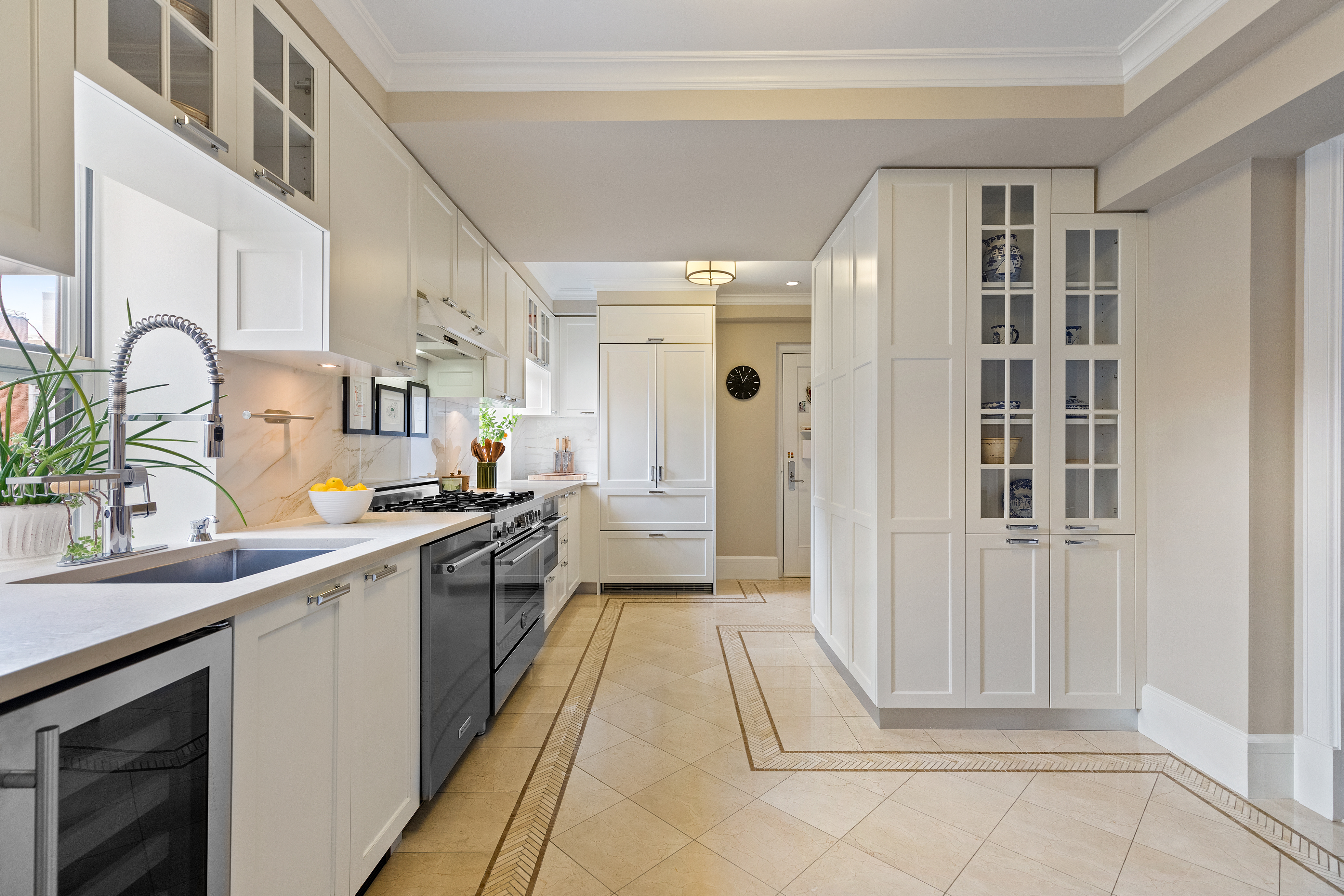 167 East 82nd Street, Unit 10A Manhattan, NY 10028 - Photo 5 of 17