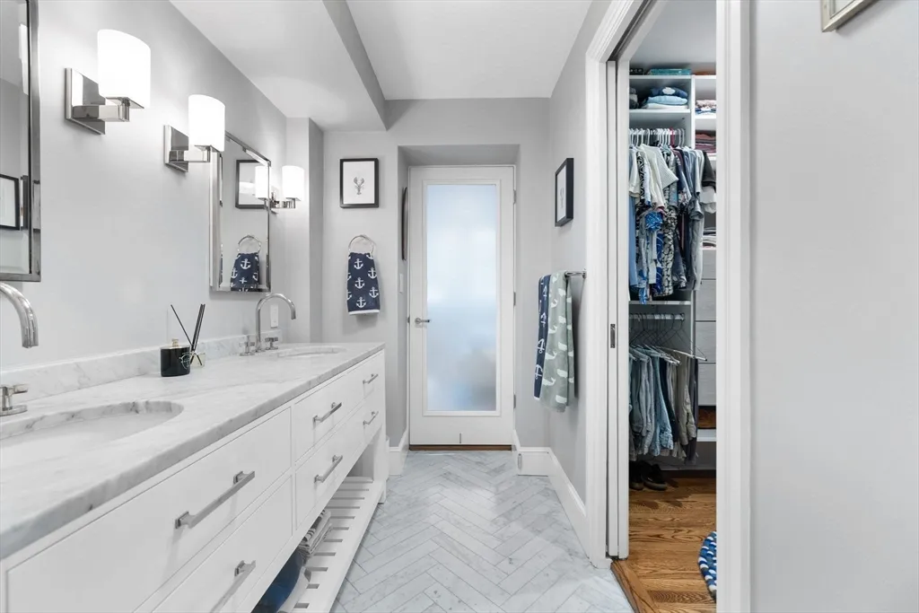 $2,185,000 | 135 West Concord Street, Unit 1, Boston, MA 02118