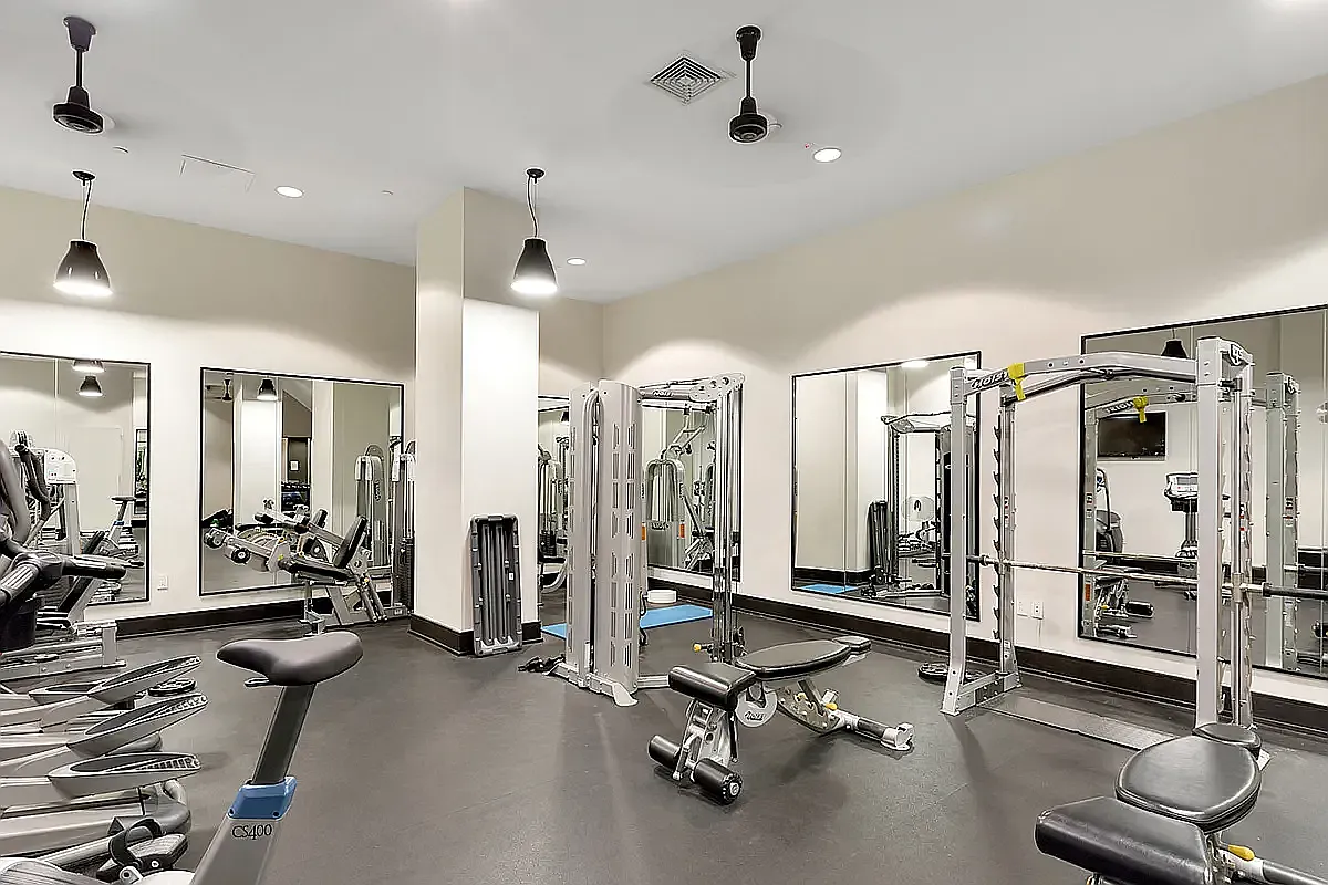 540 West 28th Street, Unit 8A Manhattan, NY 10001 - Photo 5 of 12 a view of a room with gym equipment