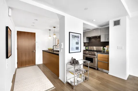 $1,600,000 | 2280 Frederick Douglass Boulevard, Unit 10B | Harlem